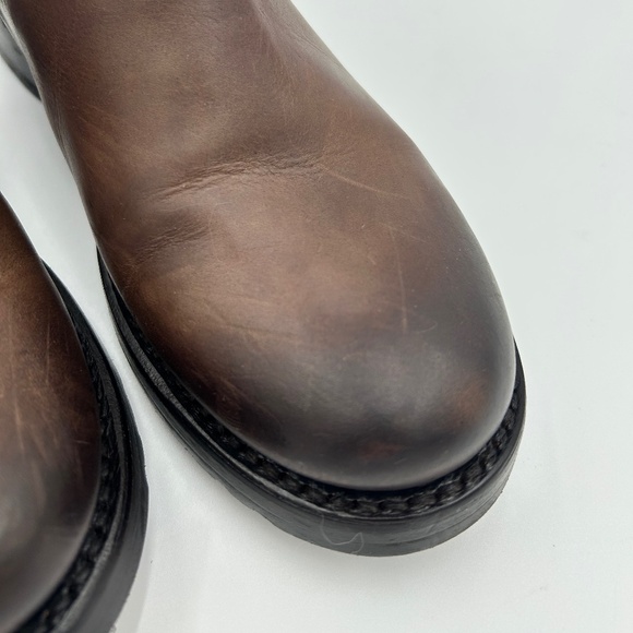 Frye Veronica Inside Zip Distressed Leather Booties Size 8.5. - Picture 16 of 16